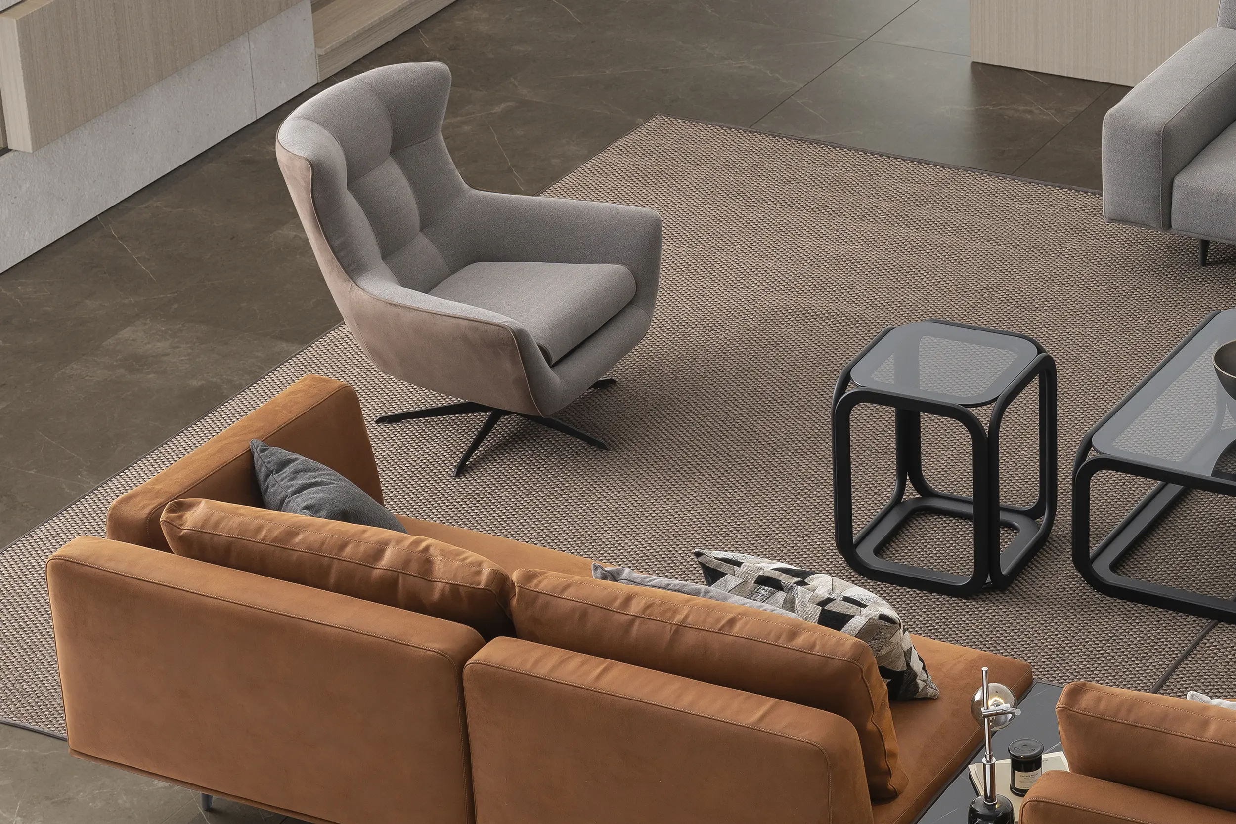 maserati-armchair-side_view.jpg