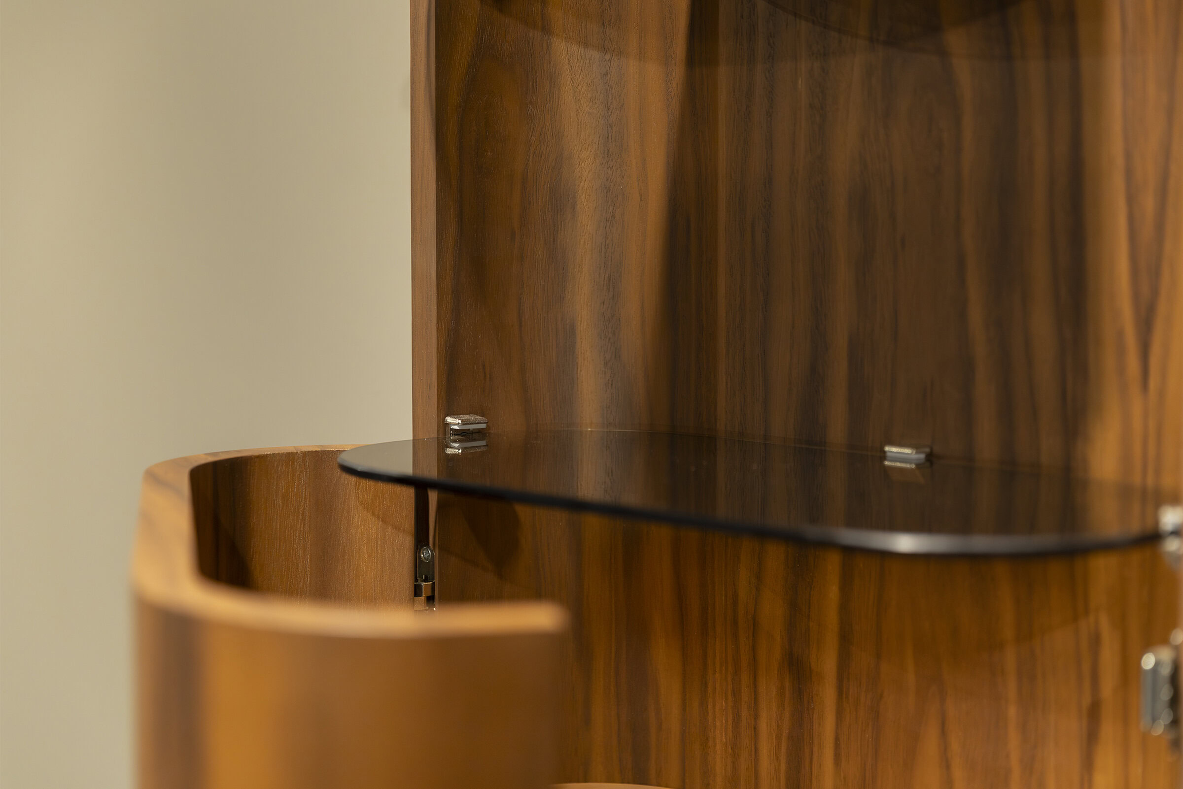 enna-tv-unit-ima10