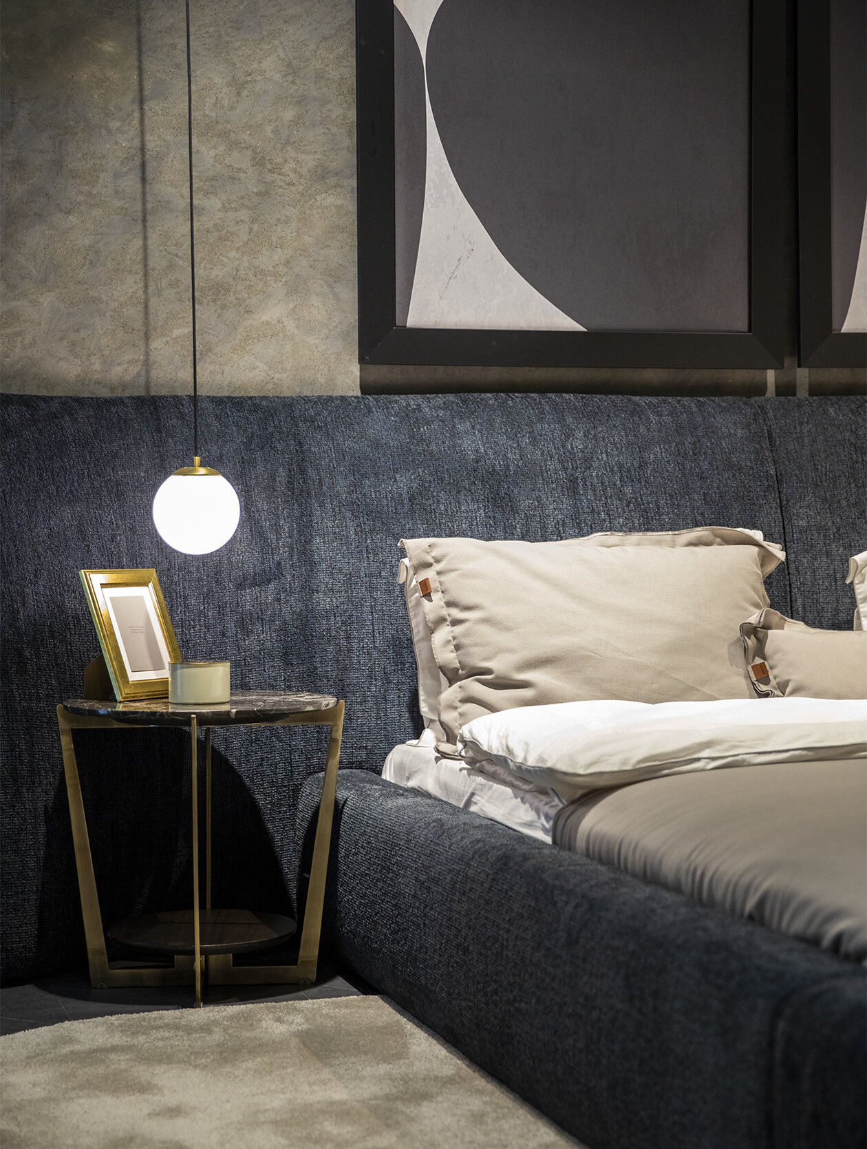 lugano-bedstead-ima2