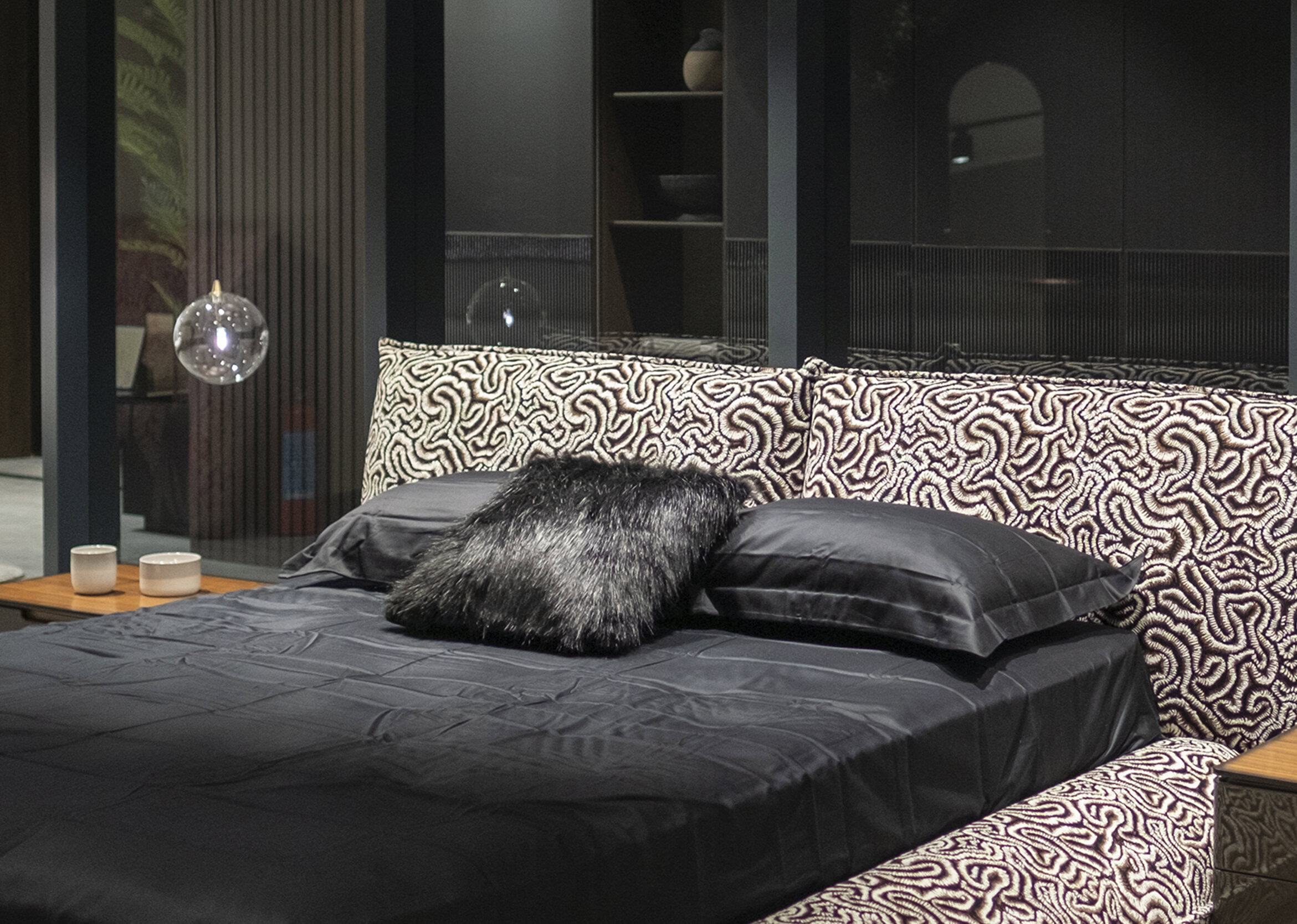 tonfo-bedstead-ima11